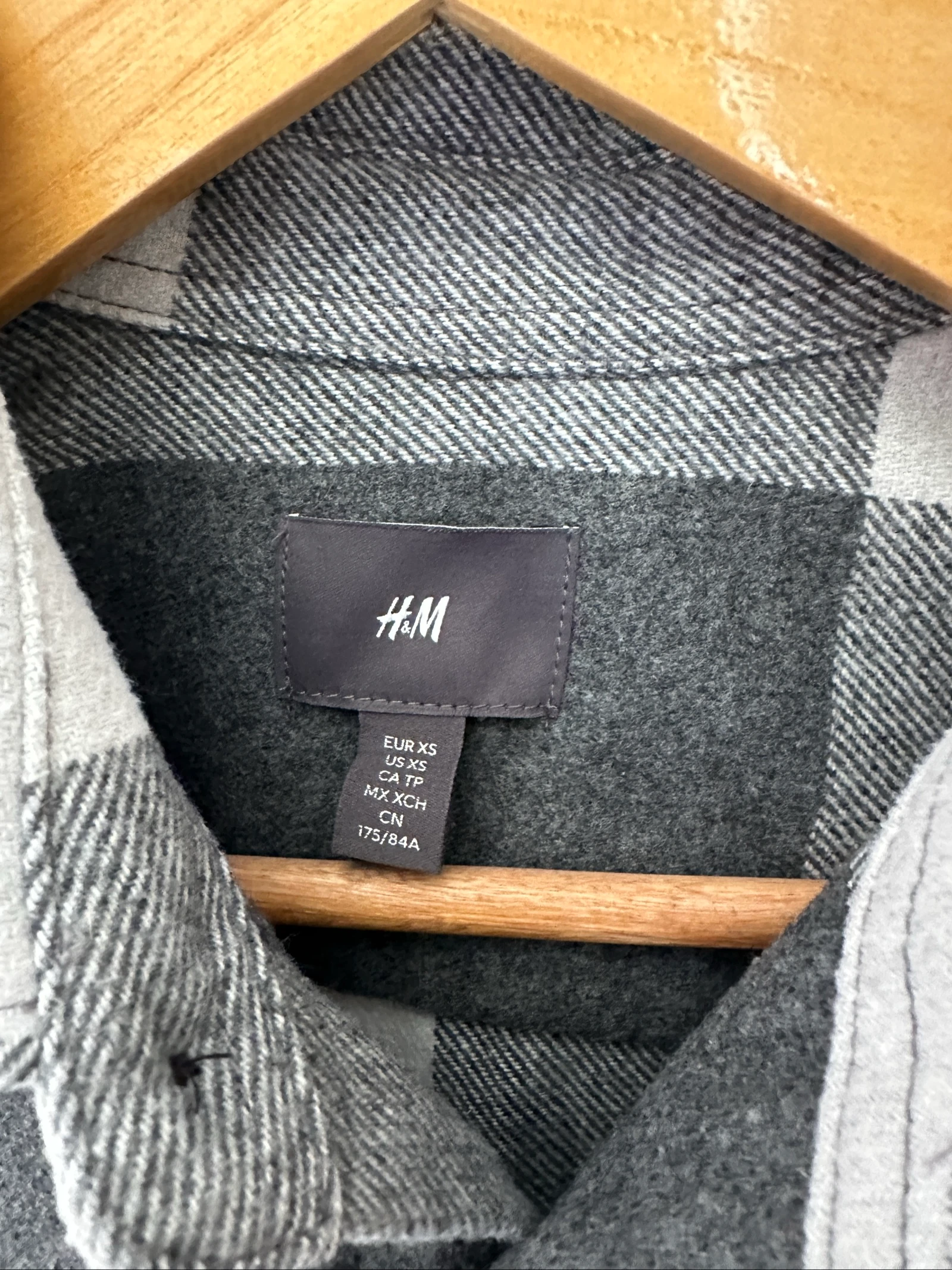 Camisa masculina xadrez H&M – Tamanho PP – photo 4